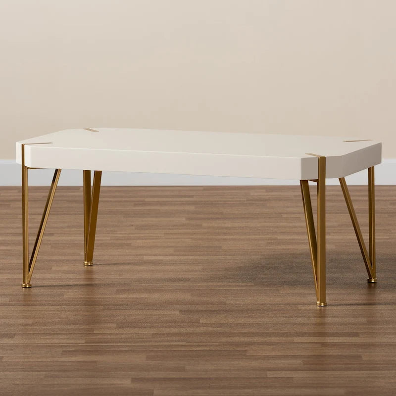 Table basse en métal doré brossé et bois à finition blanche