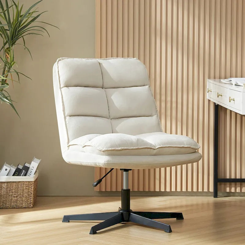 Chaise de bureau moderne sans accoudoirs — design capitonné, pivotante à 360 degrés.
